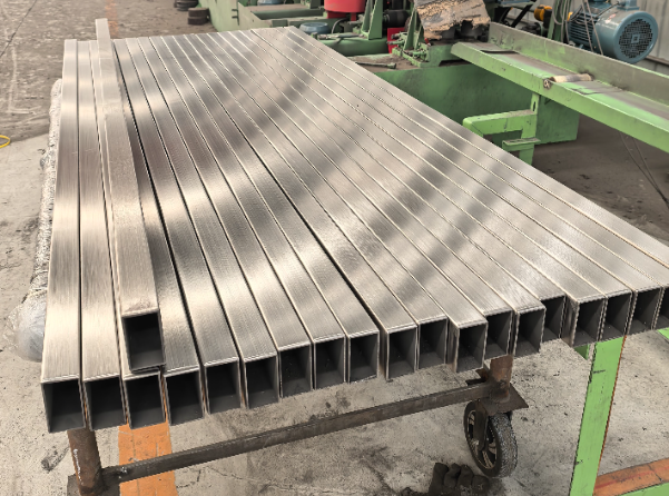 金昌建筑工程行业用不锈钢无缝钢管